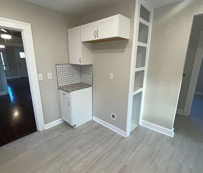 924 Delaware Ave — Photo 22