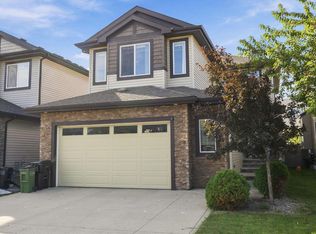 17355 11th Ave SW, Edmonton, AB T6W 1Z6