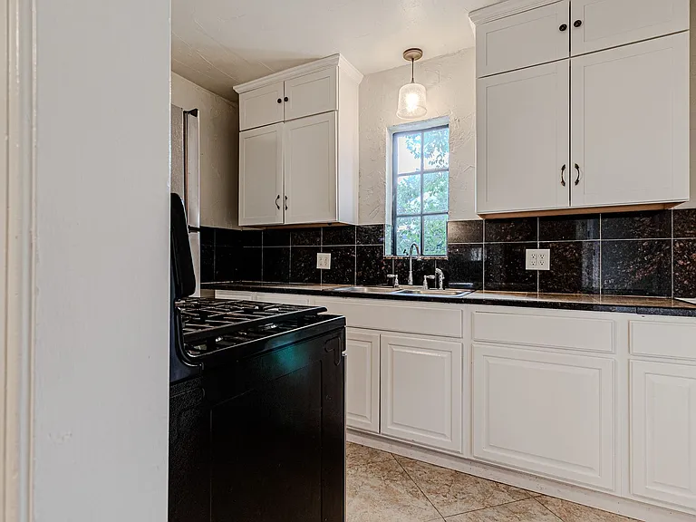 1824 Carey Pl #1 — Photo 32
