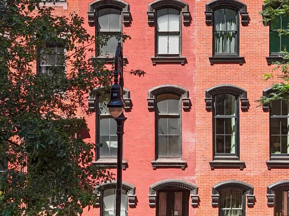 135 East 18th Street
