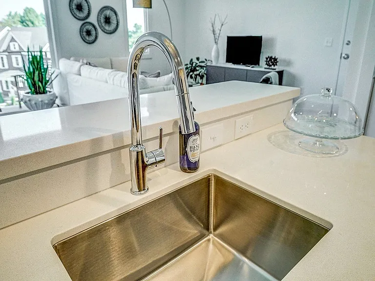 Riverside Village Apartments — Photo 85