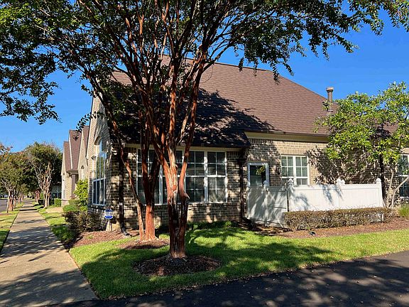 3rd image of 1368 Calumet Farms Dr #18