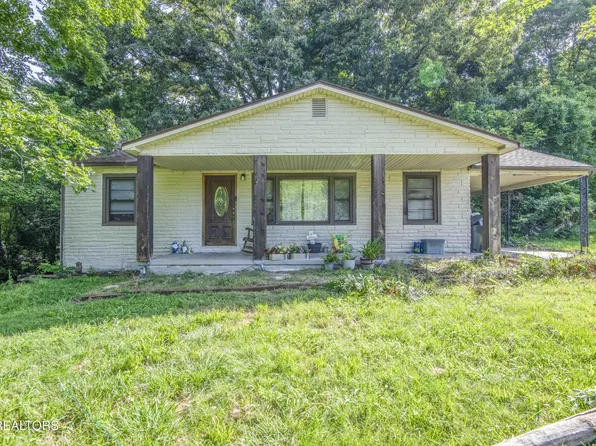 325 W Hills Dr, Lenoir City, TN 37771