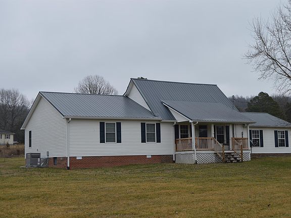 2nd image of 350 Old Flat Creek Rd