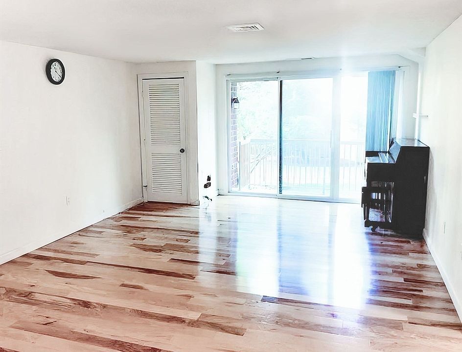 1st image of 30 Revere Beach Pkwy APT 115