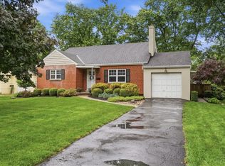 1415 Burney Ln, Cincinnati, OH 45230