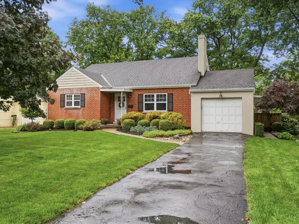1415 Burney Ln, Cincinnati, OH 45230