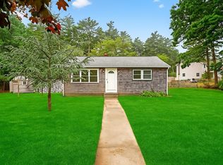 190 Hathaway St, Wareham, MA 02571