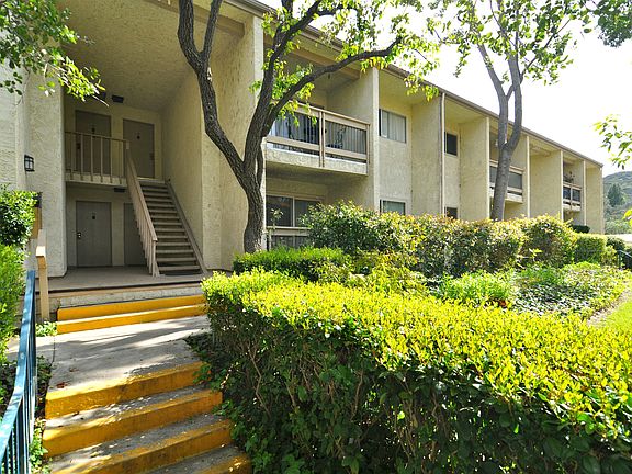 3rd image of 23671 Park Capri Unit 46