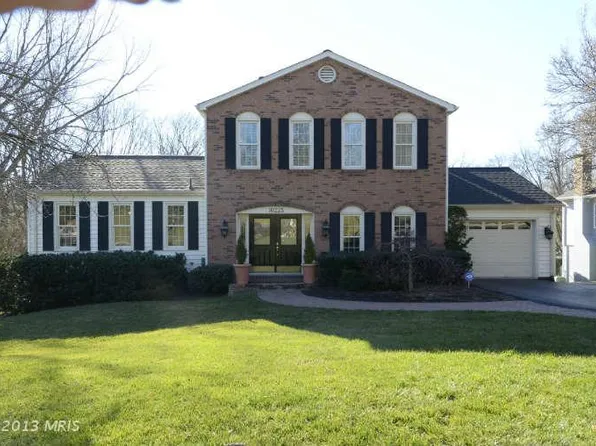 10225 Tamarack Dr #1, Vienna, VA 22182