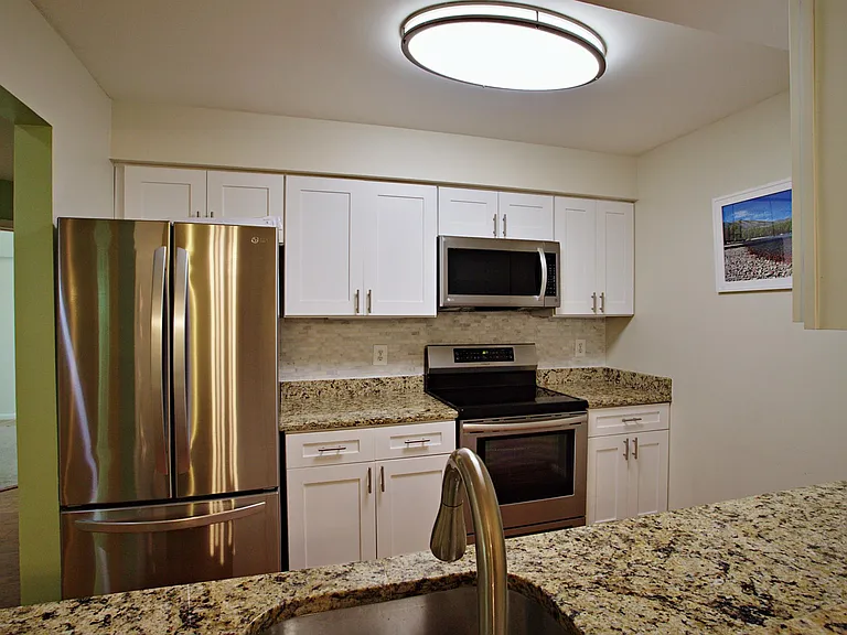 13573 Orchard Dr — Photo 11