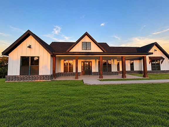 2nd image of 1081 County Road 4781