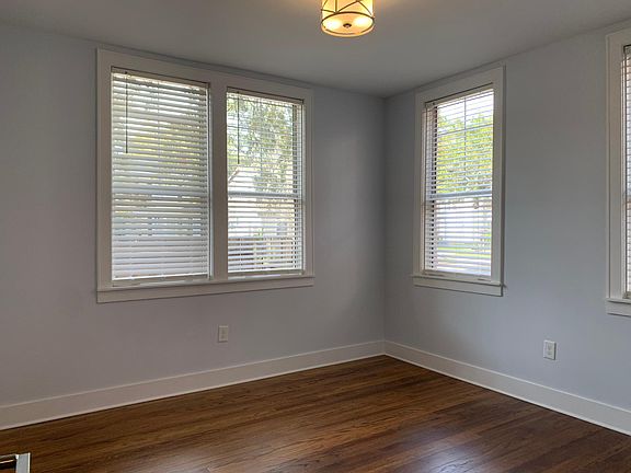 3rd image of 1503 Cherry St