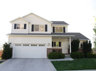 1034 Sharp Mountain Dr, Ogden, UT 84404