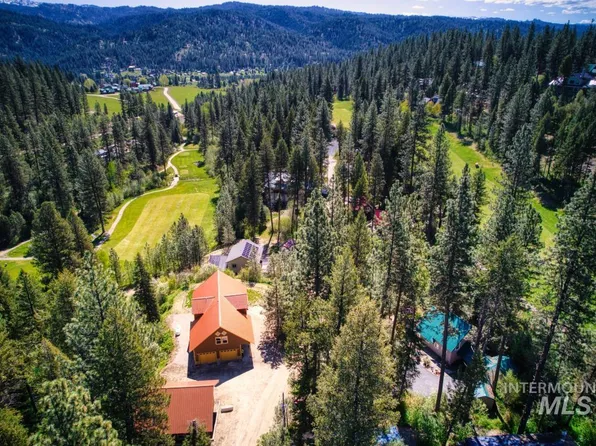 26 Tamarack Ct, Garden Valley, ID 83622