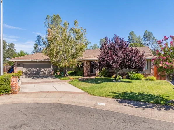 1830 Wasatch Ct, Redding, CA 96001