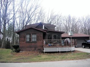 18836 148th Ave, Spring Lake, MI 49456