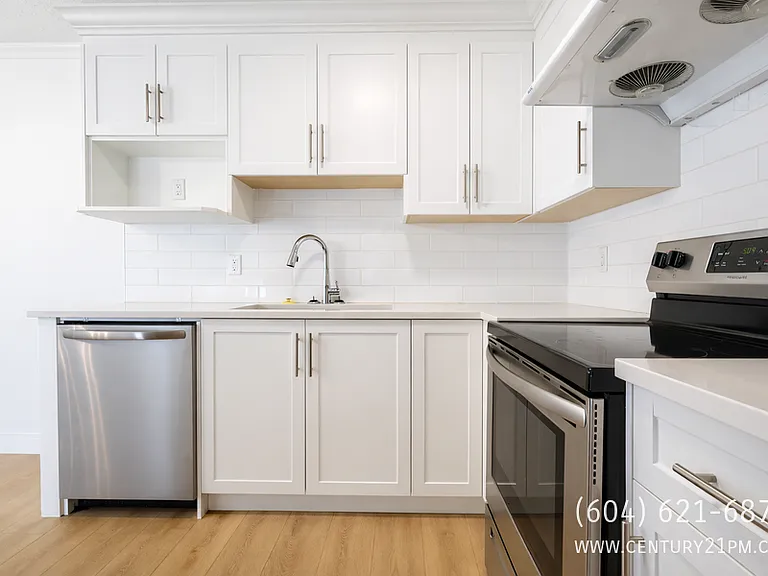 3035 Clearbrook Rd #103 — Photo 5
