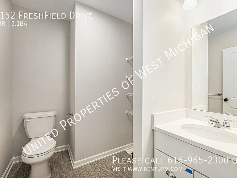 1152 Freshfield Dr — Photo 12