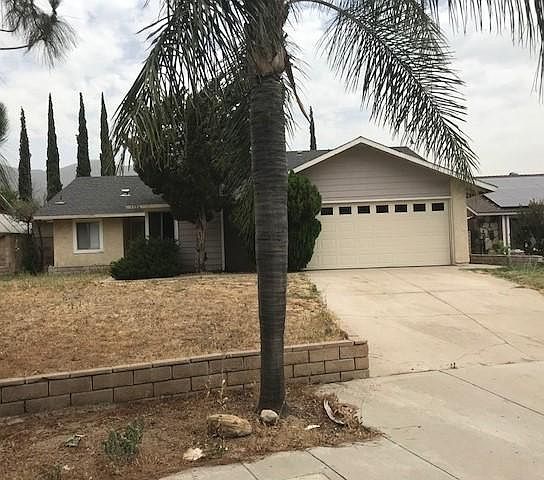 1st image of 1526 W Creekside Dr