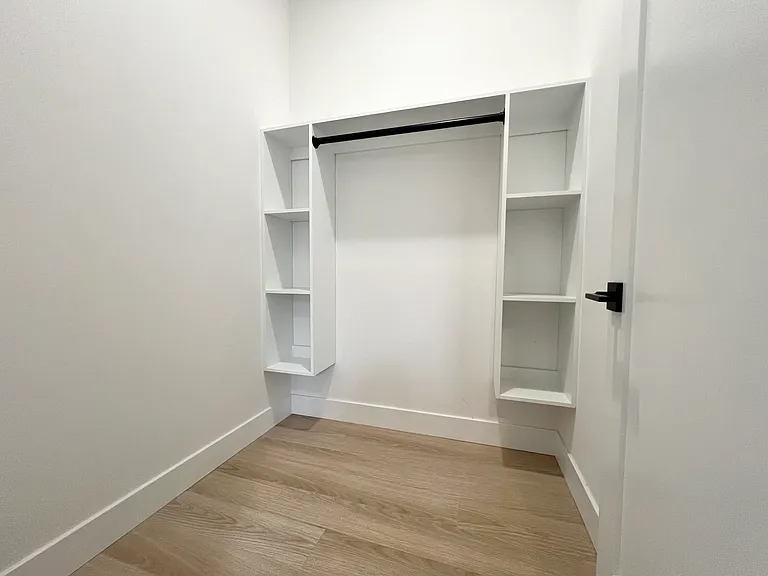 1201 Wharton St #23 — Photo 14