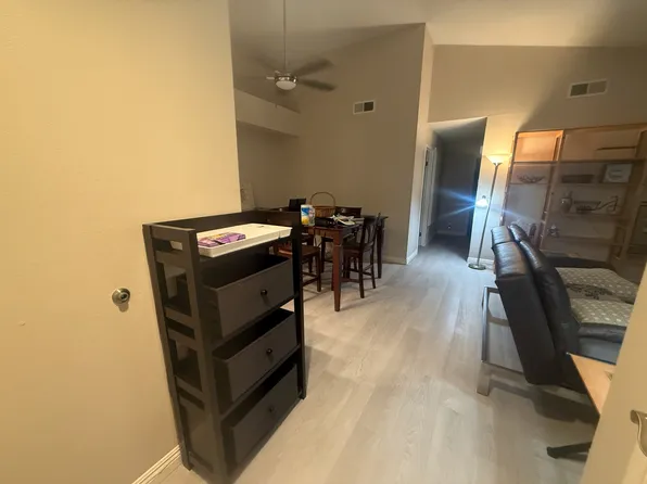 182 Stanford Ct, Irvine, CA 92612