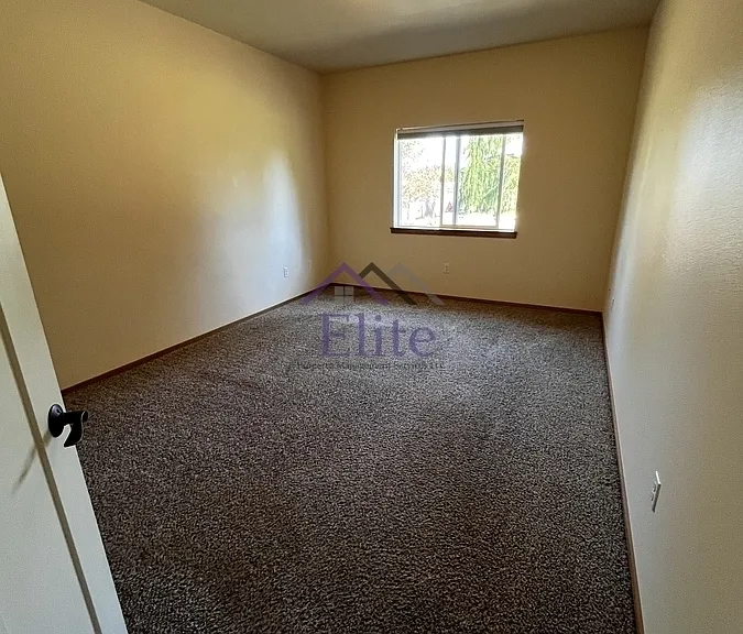 251 W Berry Ridge Rd — Photo 15