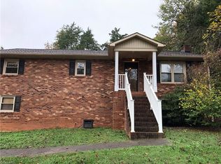 463 Croydon Ln, Winston Salem, NC 27107