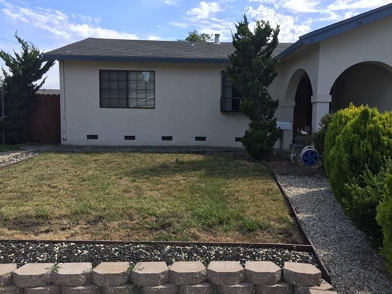 2nd image of 11683 Los Ranchitos Ct
