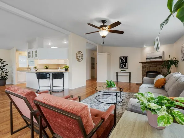 2400 W Valley Pkwy Space 109, Escondido, CA 92029