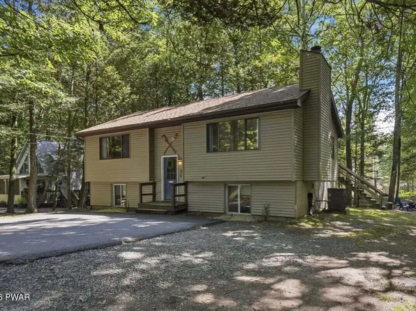 996 Goose Pond Rd, Lake Ariel, PA 18436