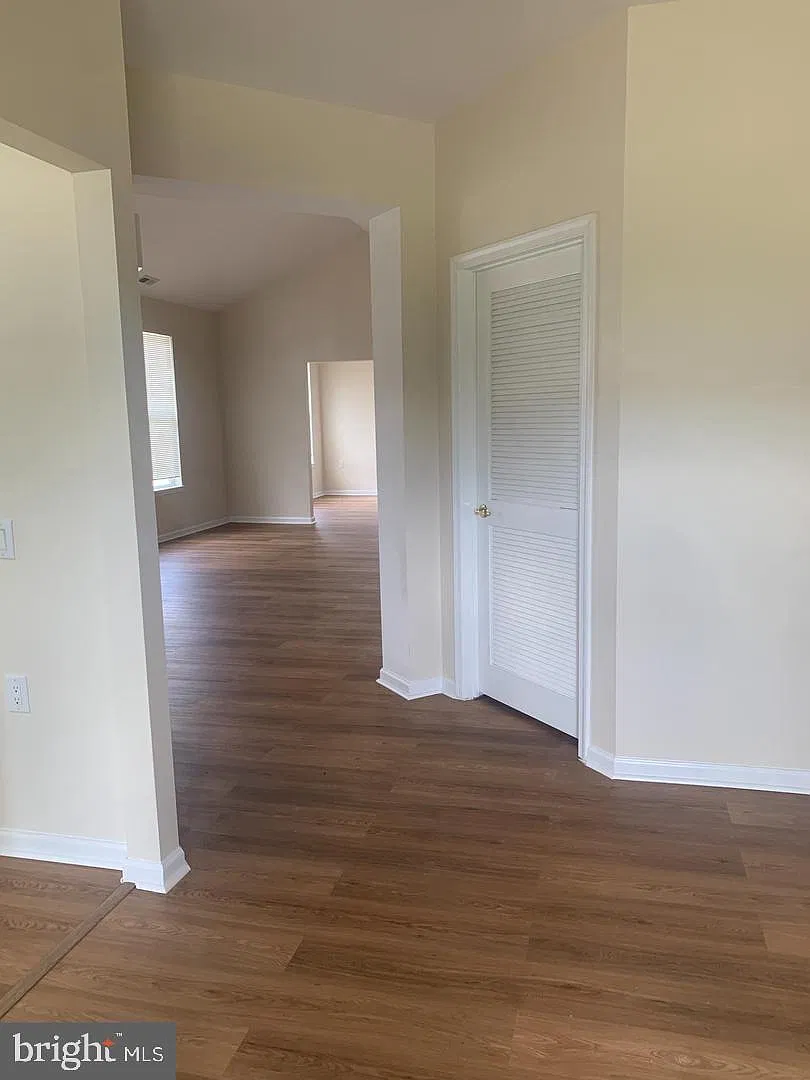 2 bed, 2.0 bath, 1515 sqft, $2,900 — Photo 2