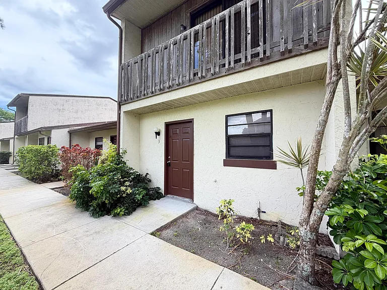 1226 N Haverhill Rd #3 — Photo 18
