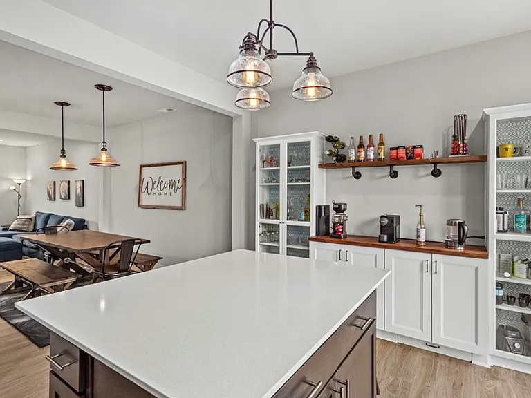 1621 Seattle Hill Rd #B-2 — Photo 5