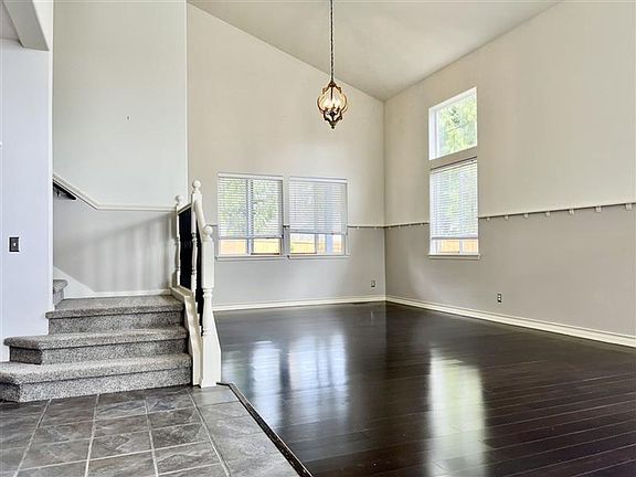 2nd image of 19204 Evergreen Dr