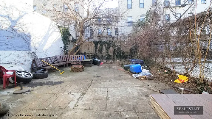 Rented by ZealEstate Group Inc | media 1