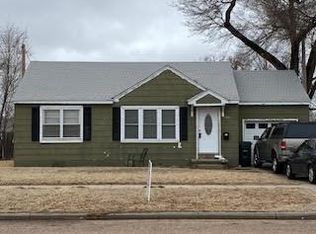 1206 SE Laurel St, Garden City, KS 67846