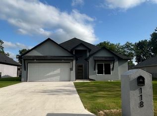 118 W Burnham Ave, Sapulpa, OK 74066