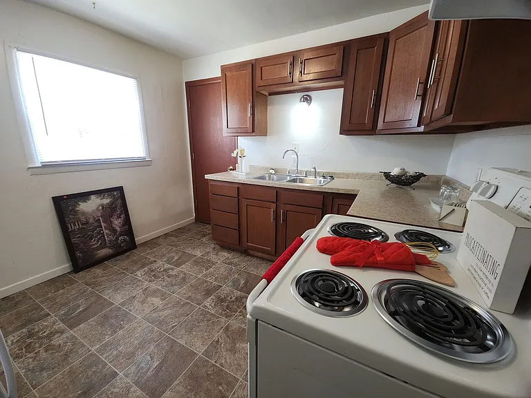 701 George St — Photo 11