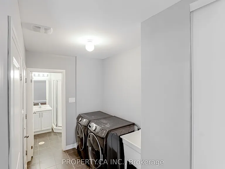 24 Clarington Blvd — Photo 8