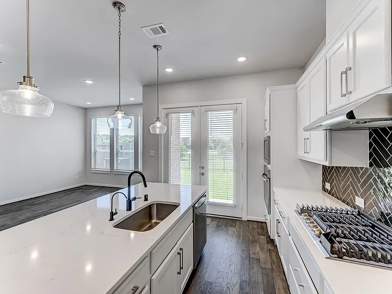 6570 Scarlet Pond Ln — Photo 23