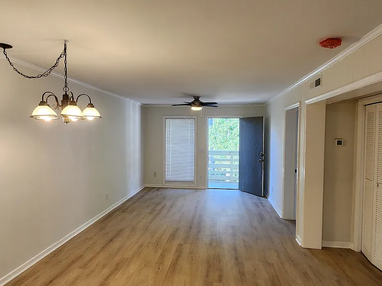104 Cordillo Pkwy #D8 — Photo 3