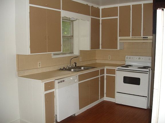 5th image of 106 Palm Dr