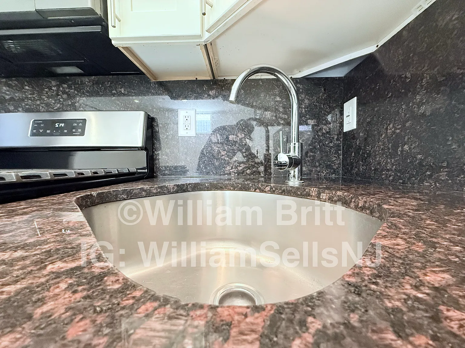 2 bed, $2,000 — Photo 4