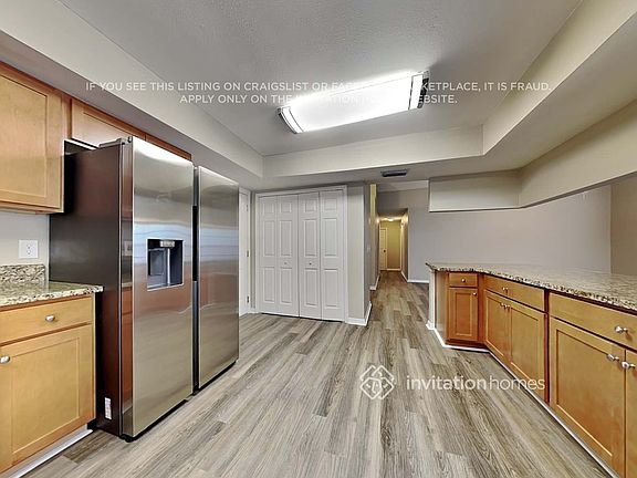 5th image of 4110 Yellowwood Dr
