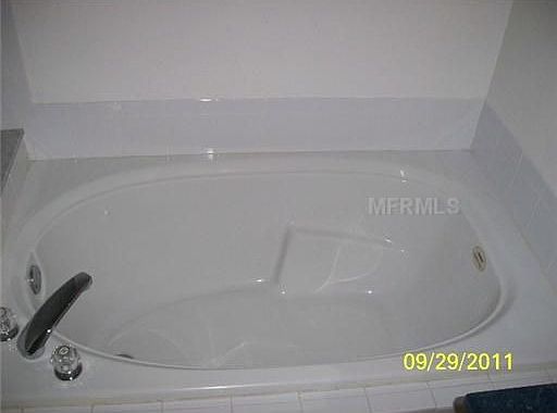 5th image of 2275 Hillshire Dr