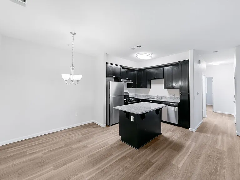 Luxe Ripon Apartments — Photo 9