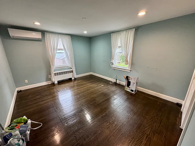 26 Fairview Ave — Photo 11