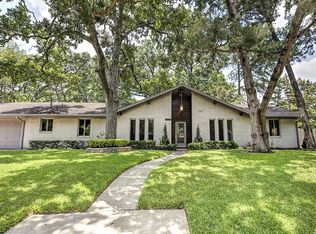 13110 Barryknoll Ln, Houston, TX 77079