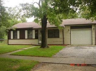 7844 White Oak Ln, Hammond, IN 46324